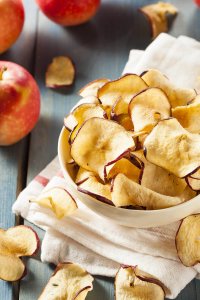 Apple crisps are a delicious alternative to potato chips