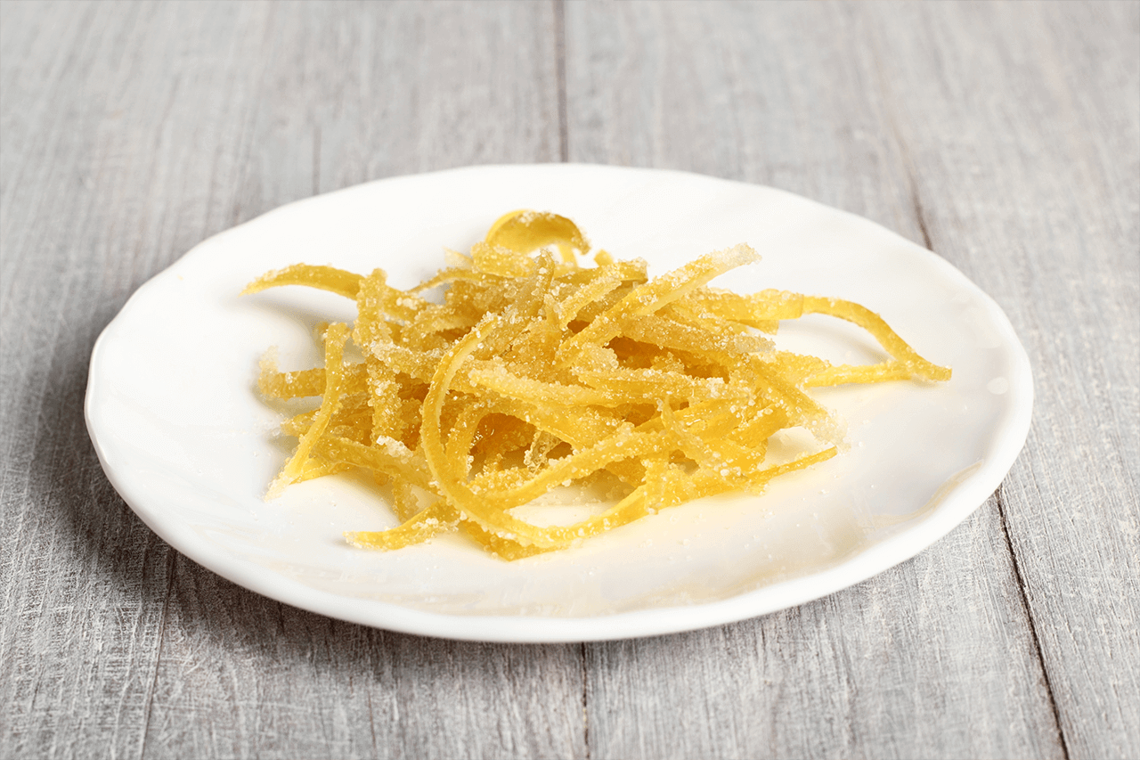Preserve candied lemons to use in cakes and biscuits